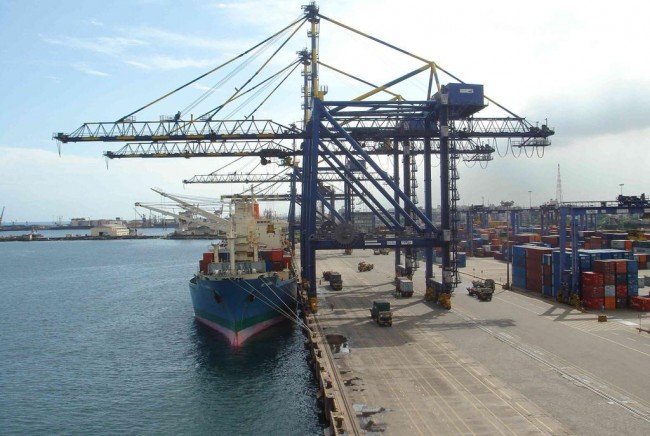 6.- El puerto tiene mucha importancia